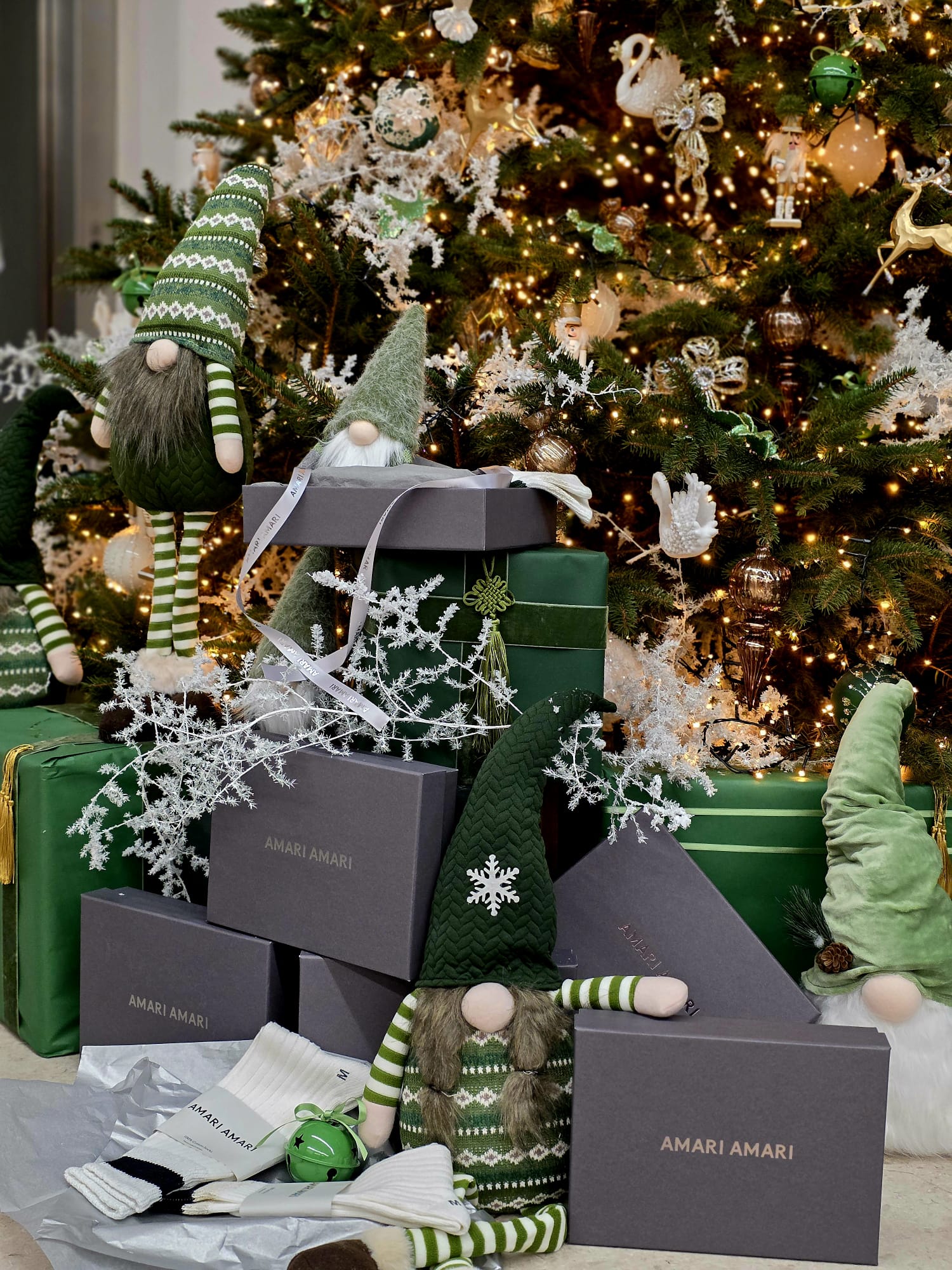 Holiday Luxury, Perfectly Crafted